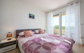 House Nicol - Image 3