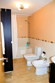 Modernes Apartment mit Meerblick und super Lage. - Image 2