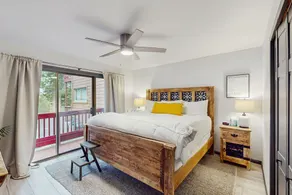 Stylish Lofted Retreat W/ Private Hot Tub, Free WiFi, & Spacious Deck - Dogs OK - Image 5