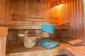 Lusso Appartamento con Esclusiva Piscina riscaldata coperta e sauna - Image 2