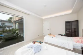 Villa Nirvana - Image 2