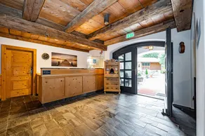 Berggasthof Hotel Adersberg - Image 4