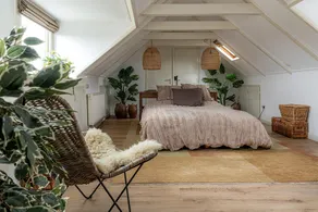 Spacious holiday home in the center of Langweer - Image 4