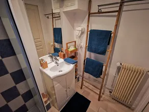 2 rooms apartment 18 minutes from the Palace of Versailles - Image 3