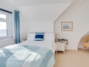 DREAM VIEW, family friendly, country holiday cottage in Greenhill - Image 4