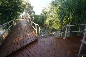 POOL PARTIES,GARDEN PARTIES, with 5 king size bed rooms and a massive huge pool. - Image 3