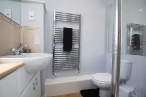 Toast Lettings | Kirkwood Drive - perfect for people visiting/ working in Durham - Image 2
