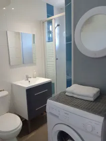 Modern apartment in the Belle Epoque district - Image 2