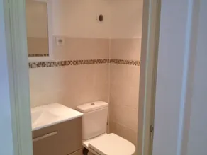 Apartment in villa - Image 3