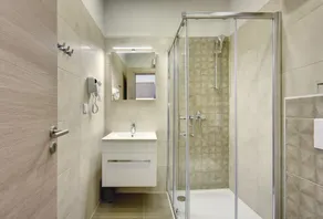 D&A Central Luxury Apartments with FREE Parking - Image 5