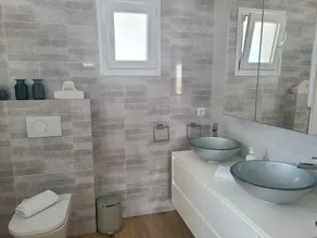 Ny luksusvilla i første linje med privat pool, Wifi, TV-SAT, aircondition osv. - Image 3