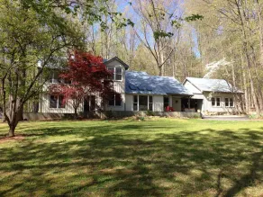 Good Place Farms Bed and Breakfast - Image 5