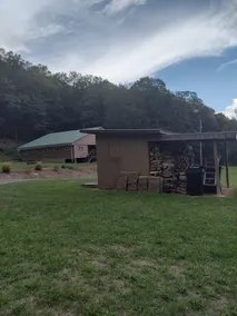 Private family lodge on 42 serene acres- 15 minutes to Penn State- Centre County - Image 4