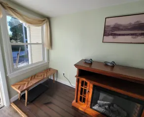 3-bedroom vacation home 6 minutes from Brown University - Image 3