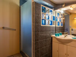 Stunning private villa for 6 people with WIFI, TV, terrace and pets allowed - Image 2
