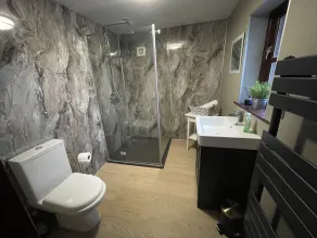 Character Cottage with fabulous mountain views in the North Lakes District - Image 2