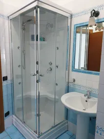 Two bedroom suite apartment with private equipped terrace - Image 2