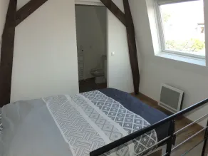 Studio indépendant, idéal pour hommes ou femmes d'affaire ou couples - Image 3