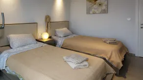 LUXURY APARTMENT | SIDE | CLOSE TO SEA | JACCUZI ON TERRACE | CHILD FRIENDLY | - Image 3