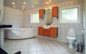 Beautiful home in Blåvand with sauna - Image 3