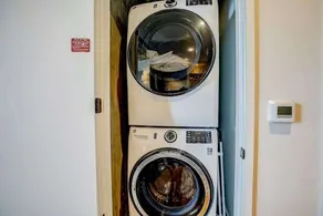 2-Zi Wohnung nahe Rainey St / Beheizter Pool - Image 3