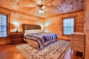 Ny liste Creekside Cabin Retreat - Image 4