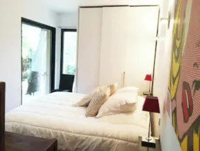 Charming renovated house 2 minutes walk from the beach in a quiet  area. - Image 5