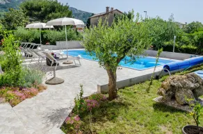 Family-friendly apartments with swimming pool Baska, Krk - 19432 - Image 4