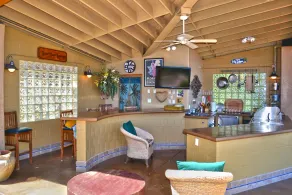 Special Pricing for a Private Estate, Immaculate & ' One of a Kind ' Atmosphere - Image 5