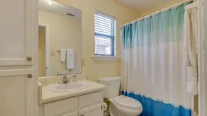 Triple Seas by Southern Vacation Rentals - Image 4