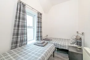 Two Bedroom Apartment by Guestz - Image 5