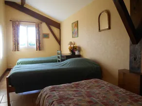 Gîte tout confort avec piscine chauffée et étangs de pêche classé 4 étoiles. - Image 3