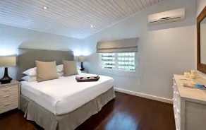 LA LUNE VILLA BARBADOS - Splendida casa sulla spiaggia sulla spiaggia di Gibbs con vasca idromassaggio - Image 3