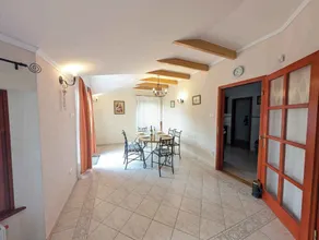 Casa vacacional con piscina y vistas al lago Balaton para familias - Image 5