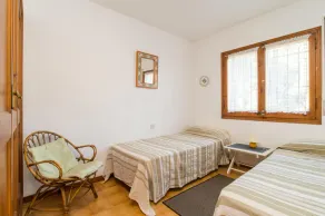 K-2 Apartment with magnificent sea views and pool - Image 4