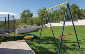 Gorgeous home in Radosic - Image 2