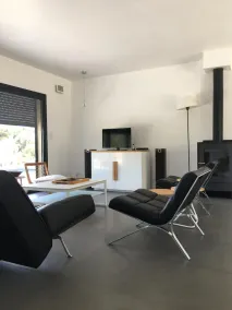 SAMTIDIG VILLA MED POOL OG UNDTAGEN UDSIGT 300 M FOT FRA HAVET - Image 2