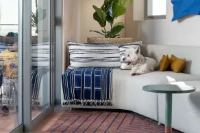 Home Suite Hotels Sea Point - Image 3