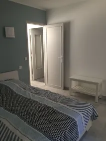 2 room apartment 45 m2 - Panoramic sea view - Image 3