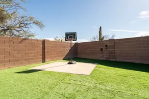 *NEW* Beautiful Private Desert Retreat! Gorgeous! Hot Tub and Pool! - Image 2