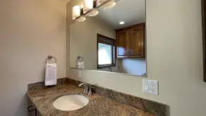 Beautiful Oceanfront Home With Spectacular Views. 17 steps to the beach! - Image 4