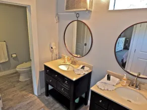 Beautiful Multi-Unit Paradise Retreats B37 and B45 - Image 3