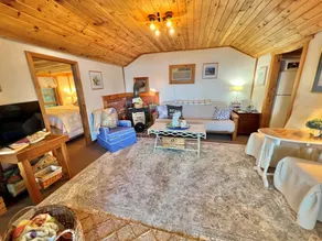 Beachside On Sebago Limit 6 2 Bedroom Villa - Image 5