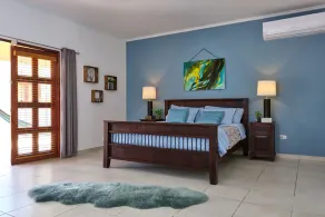 Amazing Modern and very Clean Vacation Villa -EMERALD AREA -3 minutes from beach - Image 4