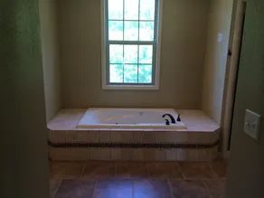 Nouvelle propriété au bord du lac parfaite pour toute la famille - Image 4