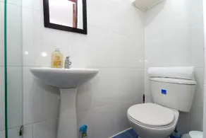 Modern apartment with A/C excellent location - Image 2