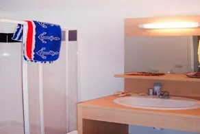 Feriehus med plads til 8 gæster i Cassen - Image 3