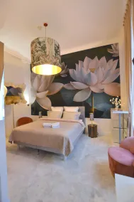 NEWLY RENOVATED CHIC & GLAMOR LARGE STUDIO - Image 5