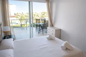 Ap465 in Oliva With 1 Bedrooms and 1 Bathrooms - Image 4