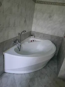 THE HOUSE OF VINCENZA - Image 3